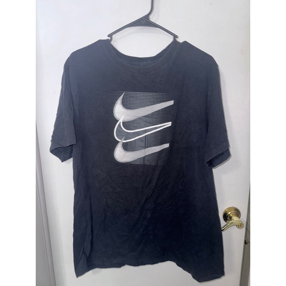 Nike Mens Triple Swoosh Graphic T-Shirt Black Short Sleeve XL